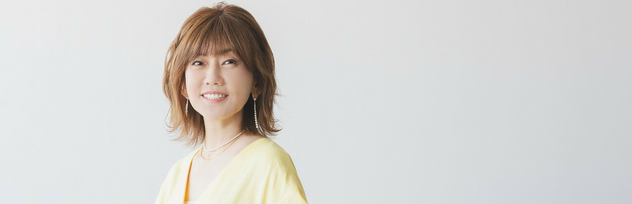 松本伊代「お互いの悪口を言わないというのは二人の間でありました」夫・ヒロミとの子育て“理想の夫婦”と呼ばれて思うこと}