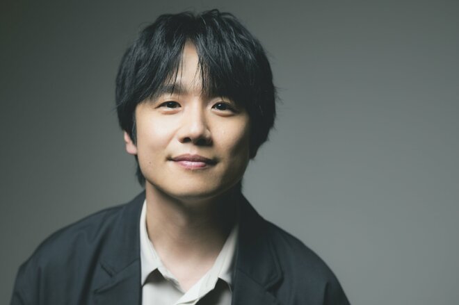 風間俊介　撮影／冨田望　ヘアメイク／清家いずみ　スタイリスト／手塚陽介（10/10）