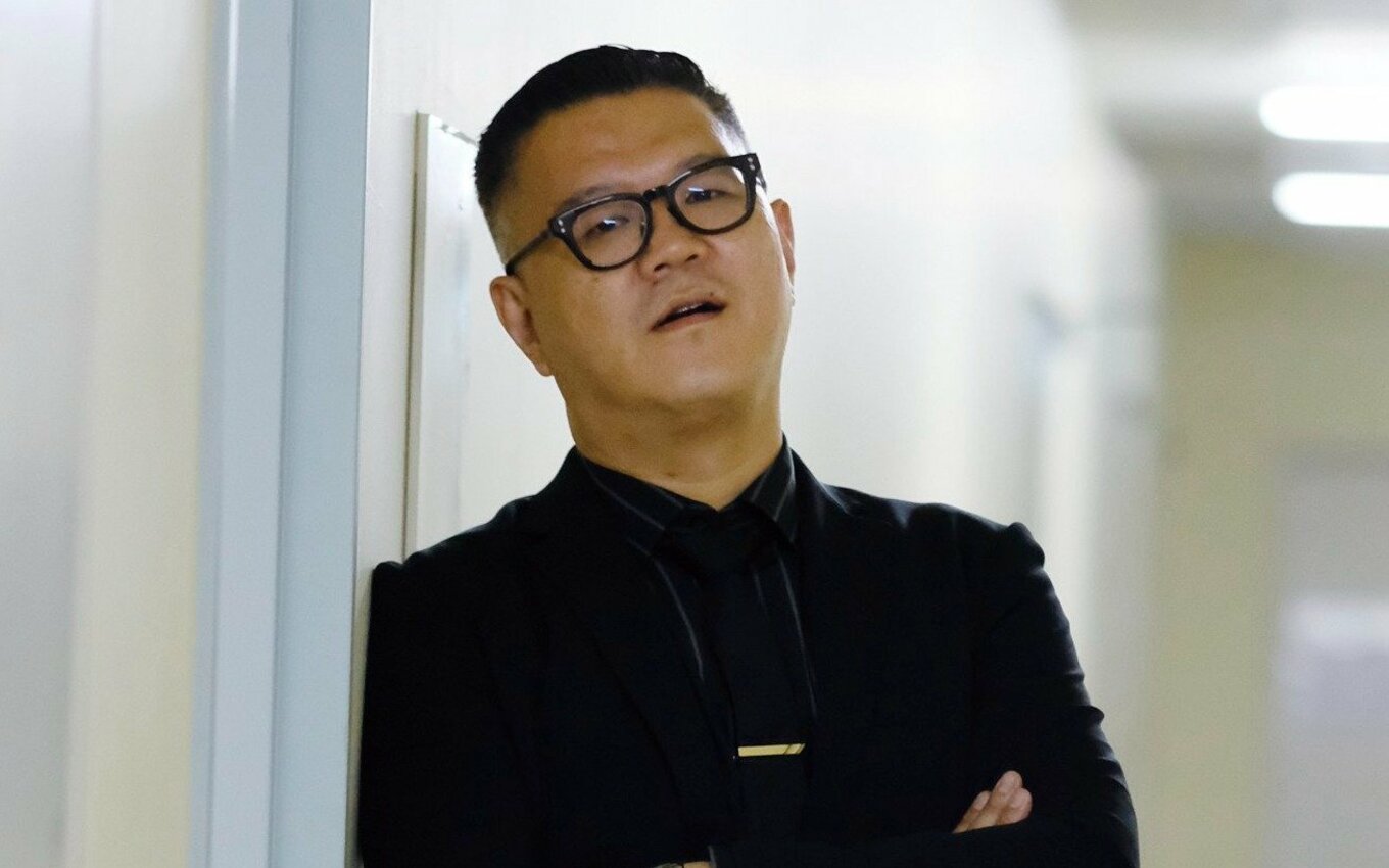 シソンヌ・長谷川忍「他のフィールドでからっきしダメだった」時期を救った『有吉の壁』と「あの域に達したい」芸人｜概要｜インタビューサイト 双葉社