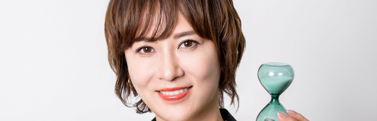 鈴木砂羽「本当に更年期の不調がすごかった」コロナ禍で自分に向き合った時間と手術に踏み切った思い}