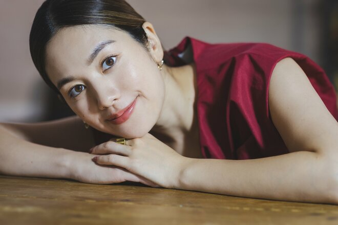 筧美和子　カメラマン／有坂政晴　スタイリスト／小松千鶴　ヘアメイク／中山友恵（4/10）