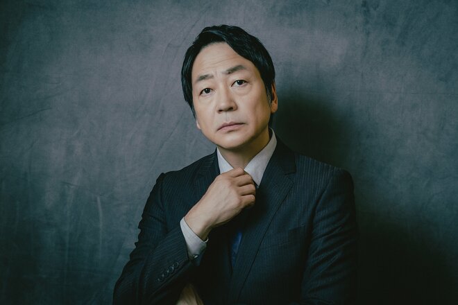 大森南朋　撮影／有坂政晴　衣装／星　翔子（ビッグウッド）　ヘアメイク／枝廣優綺（Ａｎｇｅ．Ｇ）（6/10）