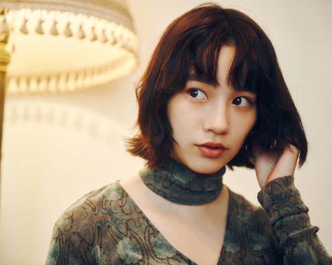のん　撮影／北浦敦子　スタイリスト／町野泉美　ヘアメイク／菅野史絵（9/9）