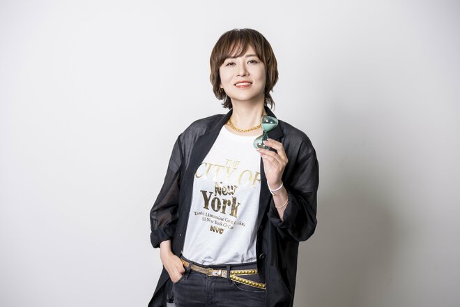 鈴木砂羽　撮影／三浦龍司（3/8）