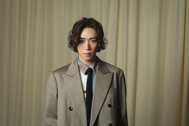 早乙女太一　撮影／有坂政晴　ヘアメイク／Aya Iwasawa　スタイリスト／TAKAFUMI YAO（1/10）