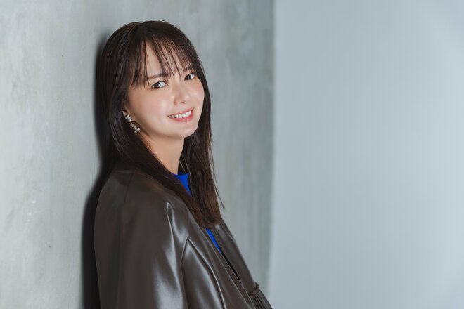 多部未華子　撮影／有坂政晴　ヘアメイク／中西樹里　スタイリスト／岡村春輝（FJYM inc.）（3/7）