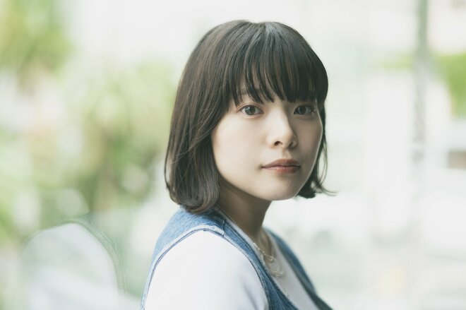 岸井ゆきの　撮影／冨田望（3/6）