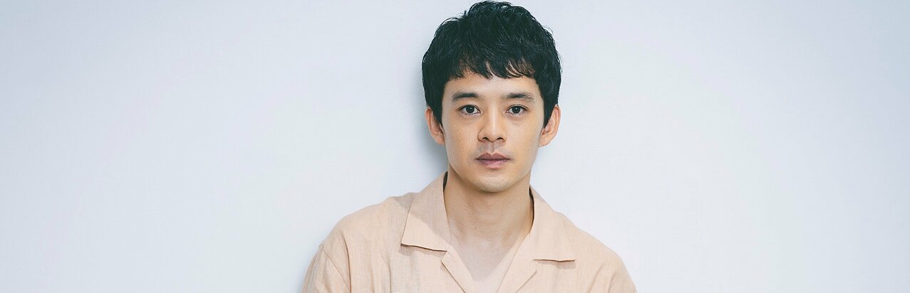 池松壮亮「常に変化に適応して学ぶ」俳優の使命は「人が生きて、営み、想い、命を宿していたことを伝えること」}