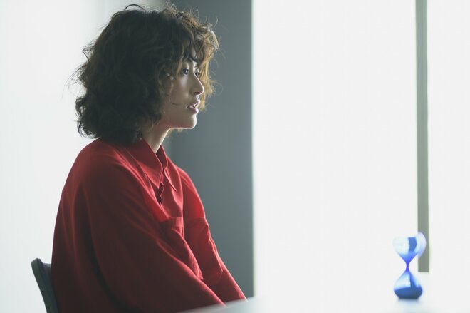 奥山葵　撮影／冨田望　ヘアメイク／山口恵美　スタイリスト／濱田恵（mugico.)（1/8）