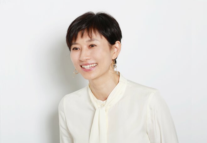 菊川怜　撮影／河村正和　ヘアメイク／山田典良　スタイリング／青柳裕美（Azzurro）（4/5）