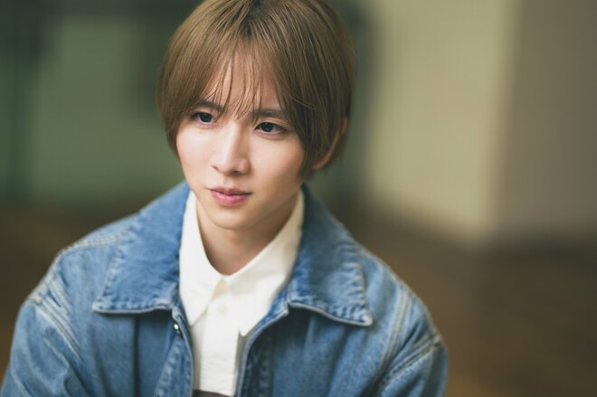 板垣李光人　撮影／冨田望　スタイリスト／五十嵐 堂寿　ヘアメイク／ＫＡＴＯ（ＴＲＯＮ）（4/10）