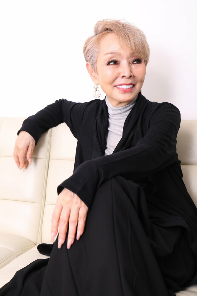 研ナオコ　撮影／河村正和（1/5）