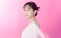 前田敦子が｢削ぎ落とした｣人間関係、10年来の友人は｢2年に一度しか会わなくてもいい｣34歳の境地と｢いちばん無敵｣な瞬間