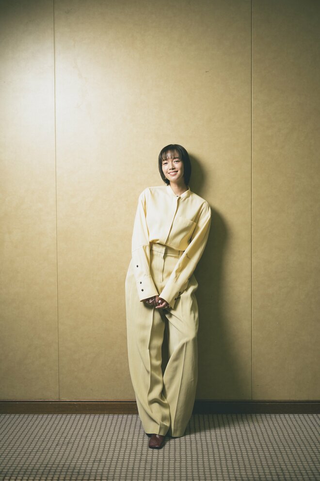 佐藤栞里　撮影／冨田望（1/12）