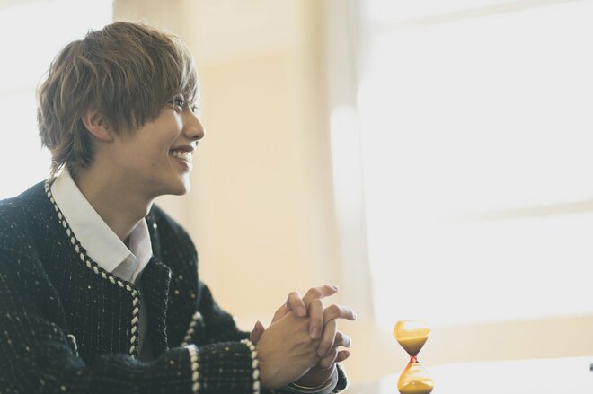 松井奏　撮影／冨田望　ヘアメイク／大森創太（IKEDAYA TOKYO）（1/10）